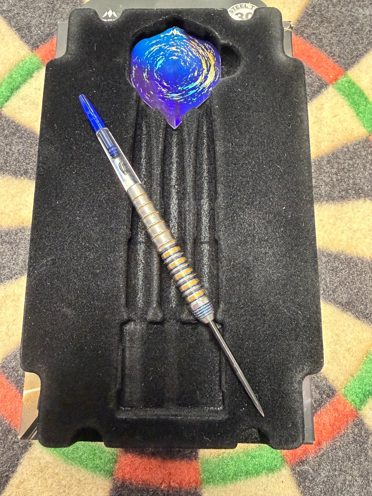 Mission Neutron 30g Second Hand Darts 8/10