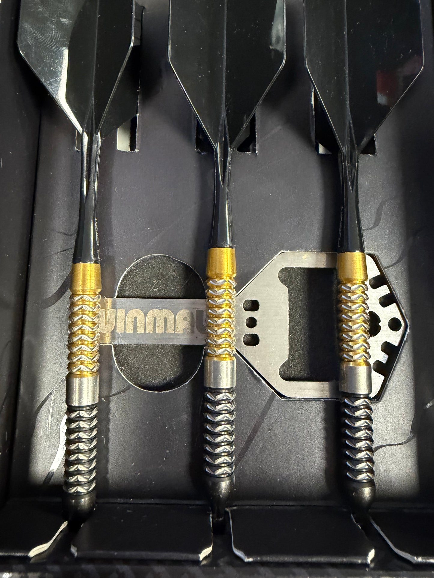 Winmau Exion Parallel 23g Second Hand Darts 9/10