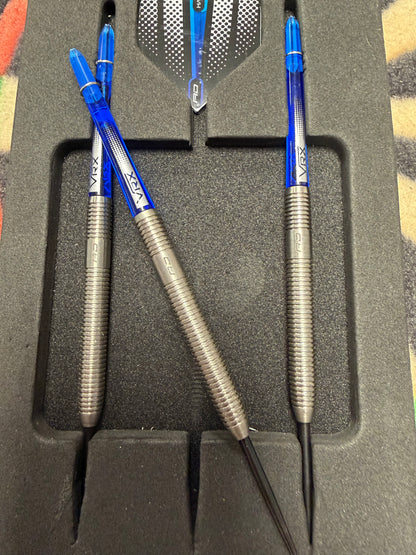 Red Dragon Defenders 22g Second Hand Darts 7/10